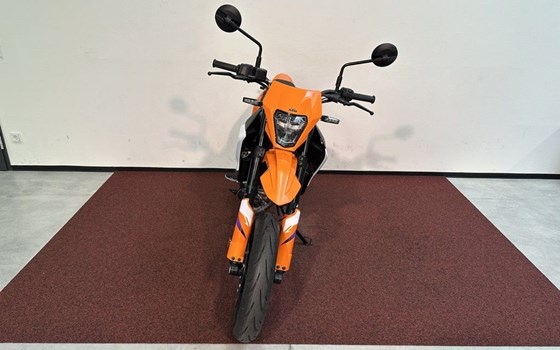 Neufahrzeug KTM 390 SMC R - Bild 3