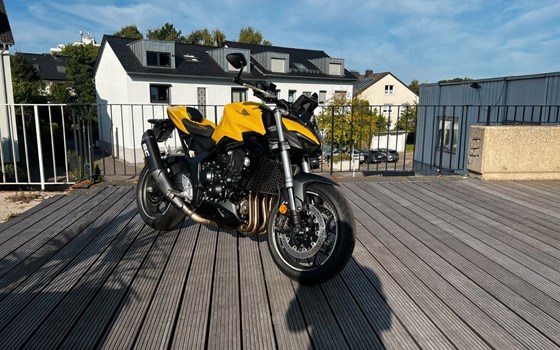 Gebrauchtmotorrad Honda CB1000 Hornet - Bild 3