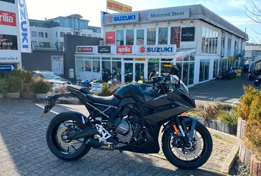 Suzuki GSX-8R