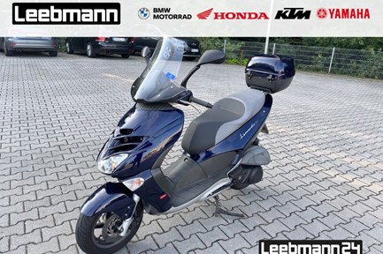 Aprilia Leonardo 300