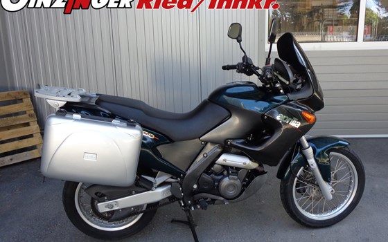 Gebrauchtmotorrad Aprilia Pegaso 650 i.e. - Bild 1 Gebrauchtmotorrad Aprilia Pegaso 650 i.e. - Bild 1