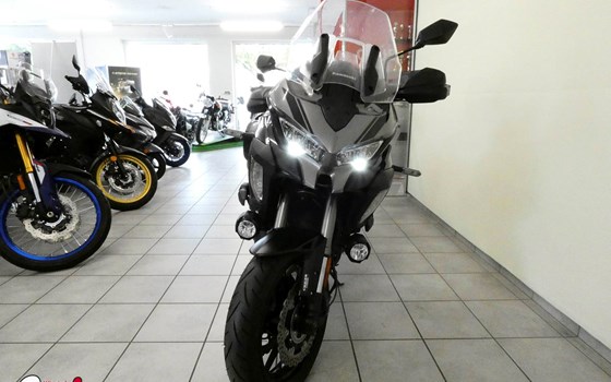 Gebrauchtmotorrad Kawasaki Versys 1000 SE - Bild 4 Gebrauchtmotorrad Kawasaki Versys 1000 SE - Bild 4