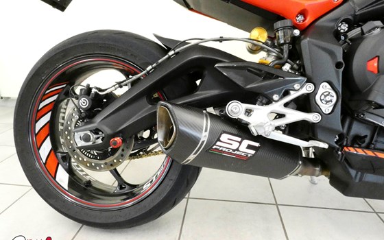 Gebrauchtmotorrad Triumph Street Triple 765 RS - Bild 8 Gebrauchtmotorrad Triumph Street Triple 765 RS - Bild 8