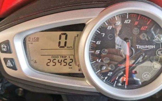 Gebrauchtmotorrad Triumph Tiger 1050 - Bild 13 Gebrauchtmotorrad Triumph Tiger 1050 - Bild 13