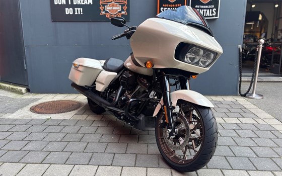 Gebrauchtmotorrad Harley-Davidson Touring Road Glide ST - Bild 1 Gebrauchtmotorrad Harley-Davidson Touring Road Glide ST - Bild 1