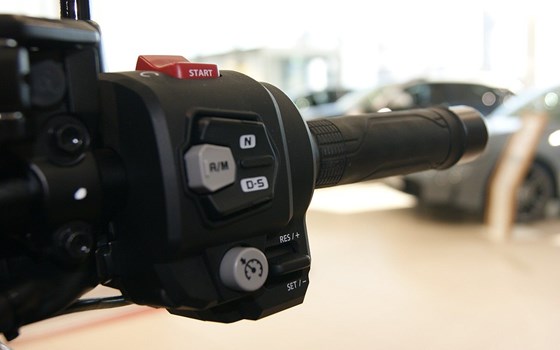 Neufahrzeug Honda NT1100 DCT Electronic Suspension - Bild 10