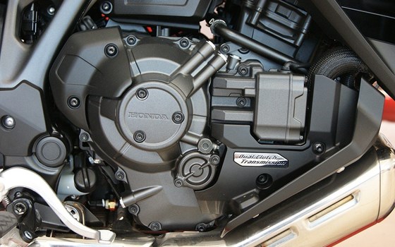 Neufahrzeug Honda NT1100 DCT Electronic Suspension - Bild 8