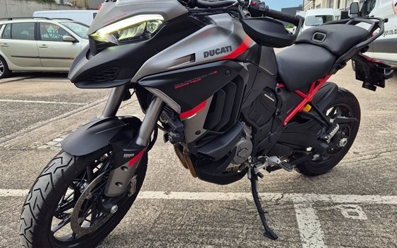 Gebrauchtmotorrad Ducati Multistrada V4 S Grand Tour - Bild 7 Gebrauchtmotorrad Ducati Multistrada V4 S Grand Tour - Bild 7