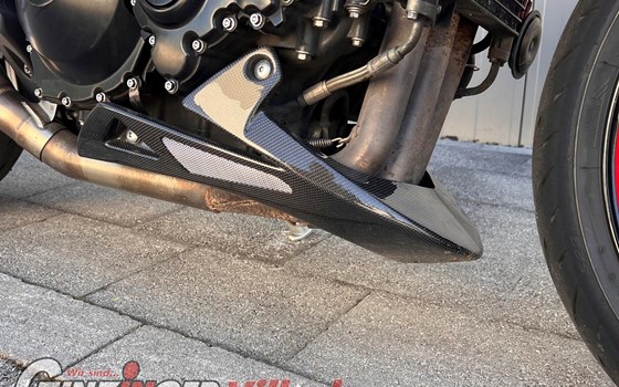 Gebrauchtmotorrad Triumph Speed Triple 1050 - Bild 16 Gebrauchtmotorrad Triumph Speed Triple 1050 - Bild 16