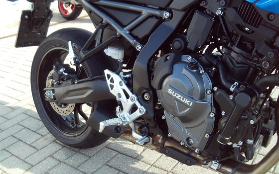 Gebrauchtmotorrad Suzuki GSX-8S - Bild 3