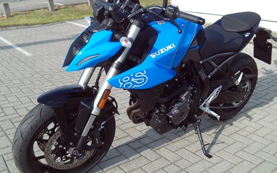 Gebrauchtmotorrad Suzuki GSX-8S - Bild 5