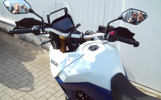 Gebrauchtmotorrad Suzuki V-Strom 800DE - Bild 7