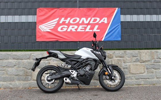 Gebrauchtmotorrad Honda CB125R - Bild 2 Gebrauchtmotorrad Honda CB125R - Bild 2