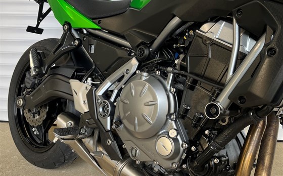 Gebrauchtmotorrad Kawasaki Z650 - Bild 6