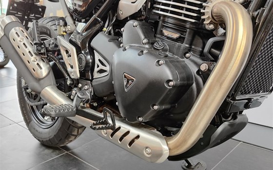 Gebrauchtmotorrad Triumph Scrambler 400 X - Bild 10 Gebrauchtmotorrad Triumph Scrambler 400 X - Bild 10