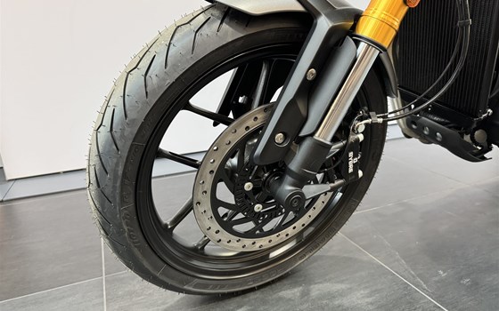 Neufahrzeug Triumph Speed 400 - Bild 6