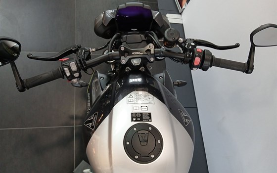Neufahrzeug Triumph Speed Triple 1200 RS - Bild 7