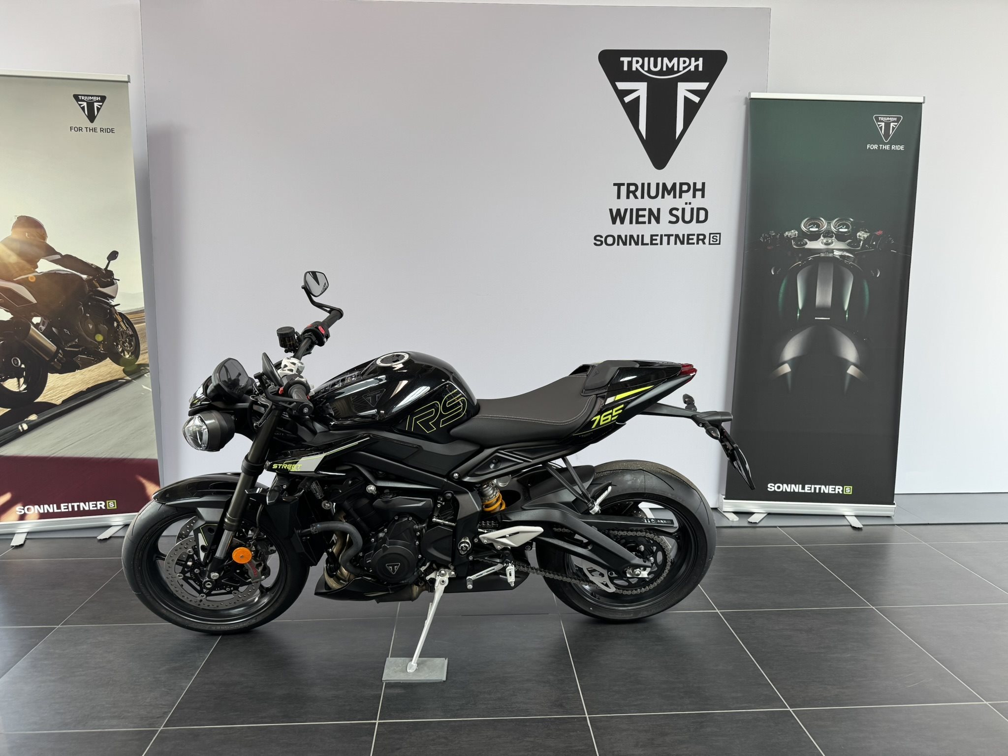 Triumph Street Triple 765 R A2