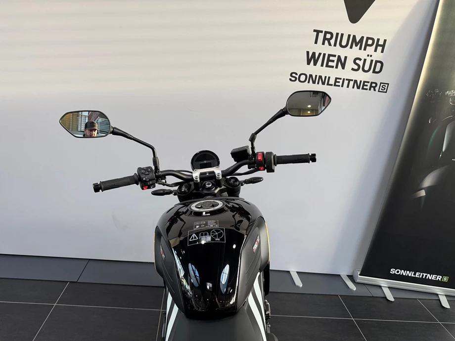 Angebot Triumph Trident 660 Bild 7: Angebot Triumph Trident 660