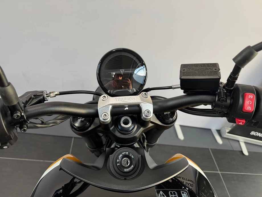 Angebot Triumph Trident 660 Bild 8: Angebot Triumph Trident 660