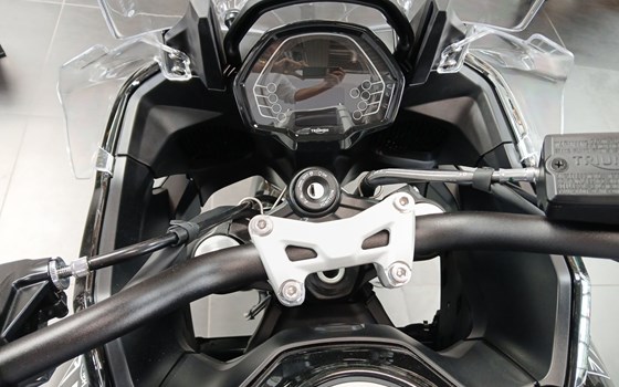 Gebrauchtmotorrad Triumph Tiger Sport 800 - Bild 10