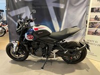 Triumph Trident 660