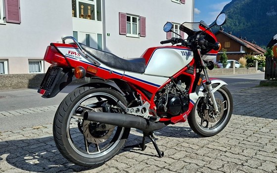 Gebrauchtmotorrad Yamaha RD 350 - Bild 3 Gebrauchtmotorrad Yamaha RD 350 - Bild 3