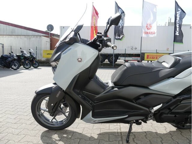 Angebot Yamaha XMAX 125 Tech MAX+ Bild 10: Angebot Yamaha XMAX 125 Tech MAX+