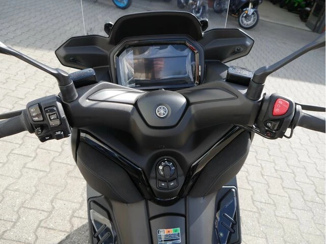 Angebot Yamaha XMAX 125 Tech MAX+ Bild 18: Angebot Yamaha XMAX 125 Tech MAX+