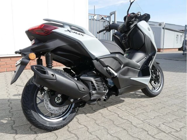 Angebot Yamaha XMAX 125 Tech MAX+ Bild 7: Angebot Yamaha XMAX 125 Tech MAX+