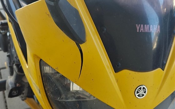 Gebrauchtmotorrad Yamaha FZS 1000 Fazer - Bild 2 Gebrauchtmotorrad Yamaha FZS 1000 Fazer - Bild 2