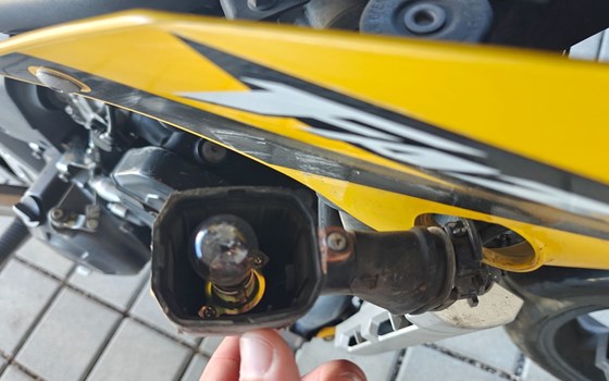 Gebrauchtmotorrad Yamaha FZS 1000 Fazer - Bild 8 Gebrauchtmotorrad Yamaha FZS 1000 Fazer - Bild 8