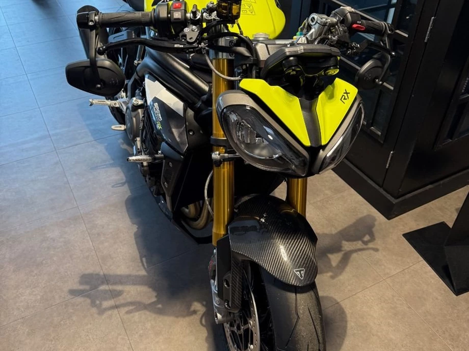 Angebot Triumph Speed Triple 1200 RX Bild 2: Angebot Triumph Speed Triple 1200 RX