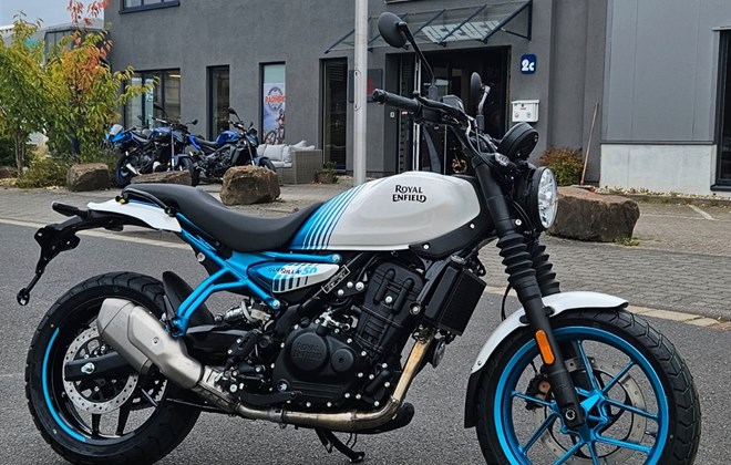 Royal Enfield Guerrilla 450