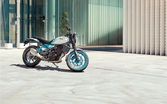 Neufahrzeug Royal Enfield Guerrilla 450 - Bild 5