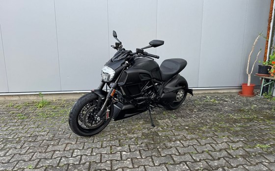 Gebrauchtmotorrad Ducati Diavel 1200 Dark - Bild 7