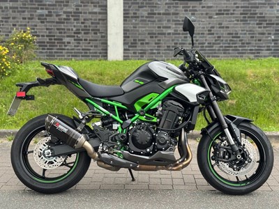 Z900