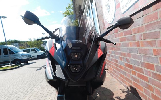 Neufahrzeug Suzuki GSX-8R - Bild 5