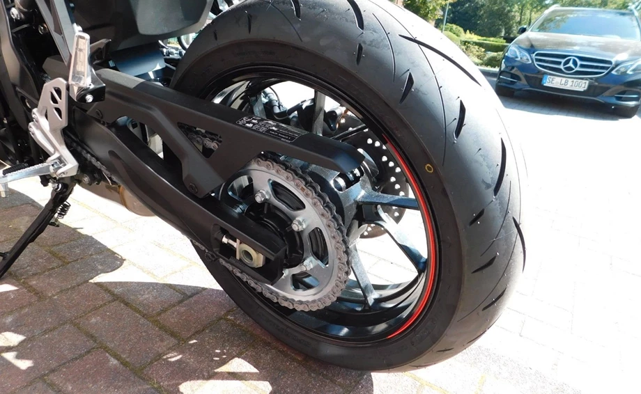 Angebot Suzuki GSX-8R Bild 7: Angebot Suzuki GSX-8R