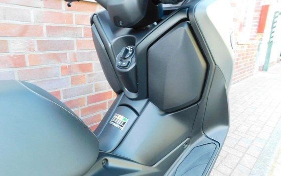 Gebrauchtmotorrad Yamaha XMAX 125 - Bild 15