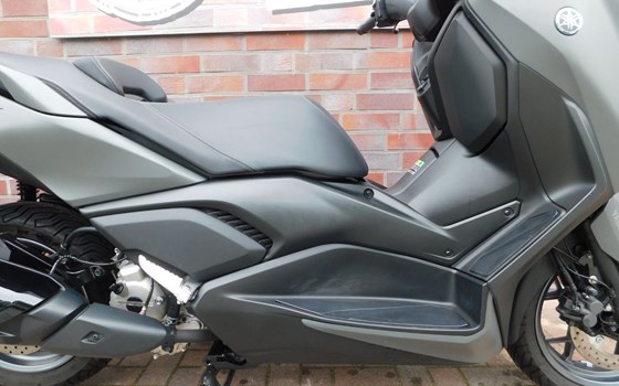 Gebrauchtmotorrad Yamaha XMAX 300 - Bild 16