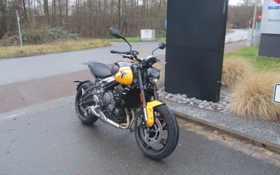 Gebrauchtmotorrad Triumph Trident 660 - Bild 3