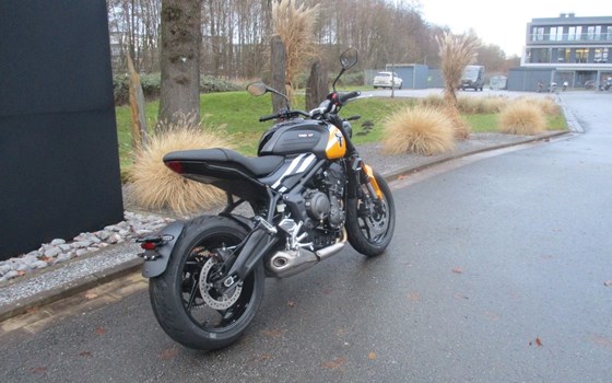 Gebrauchtmotorrad Triumph Trident 660 - Bild 9