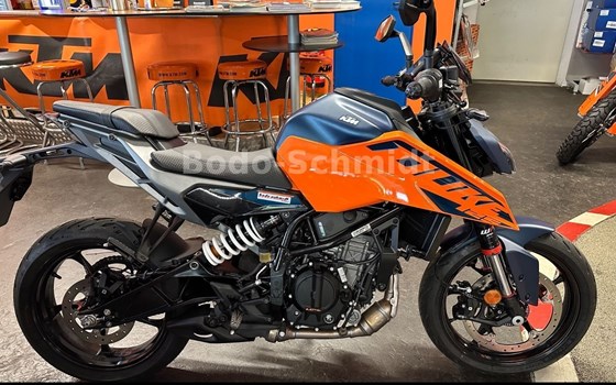 Neufahrzeug KTM 125 Duke - Bild 5