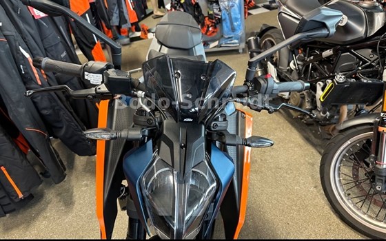 Neufahrzeug KTM 125 Duke - Bild 9