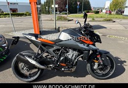 Neumotorrad KTM 990 Duke