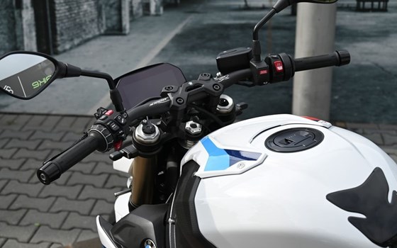 Gebrauchtmotorrad BMW S 1000 R - Bild 10