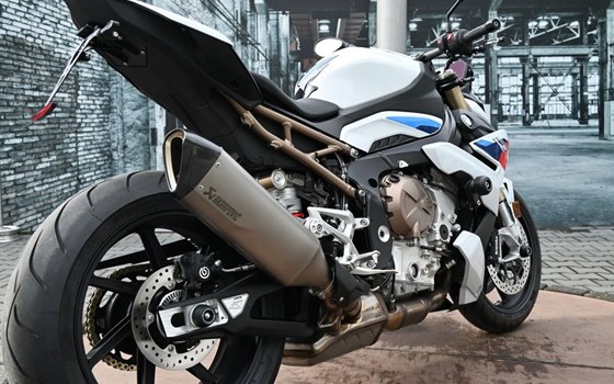Gebrauchtmotorrad BMW S 1000 R - Bild 11