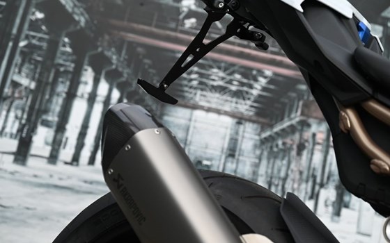 Gebrauchtmotorrad BMW S 1000 R - Bild 5