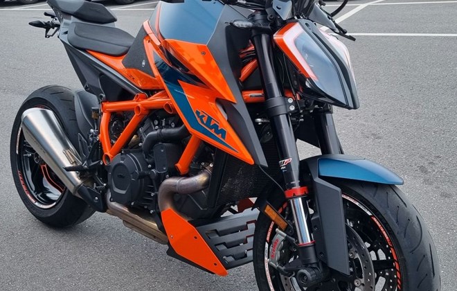 KTM 1290 Super Duke R